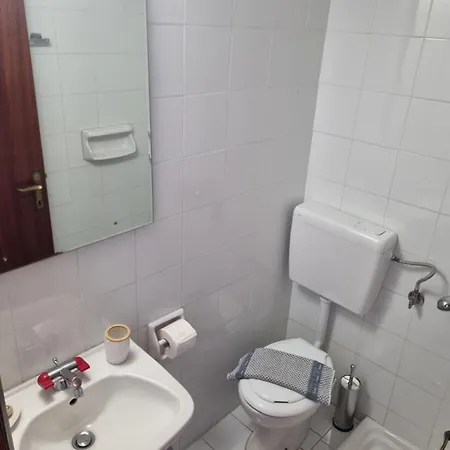 Zeus Guest house